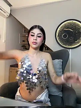 Kylie_Dessire webcam