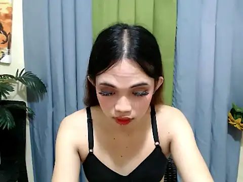 Sweetxxxkisha webcam