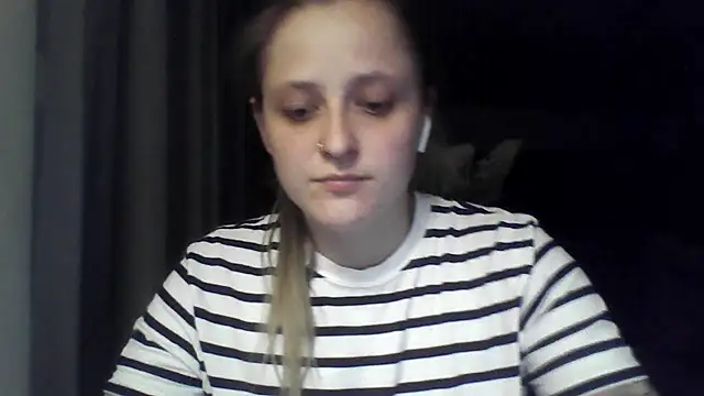 LeaWetGirl webcam