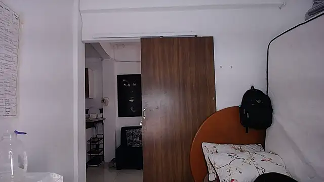 yselahot webcam