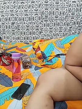 Tanisha-Chy live cam on StripChat