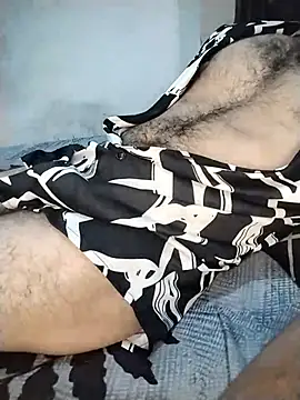 Mr_Hotyy live cam on StripChat