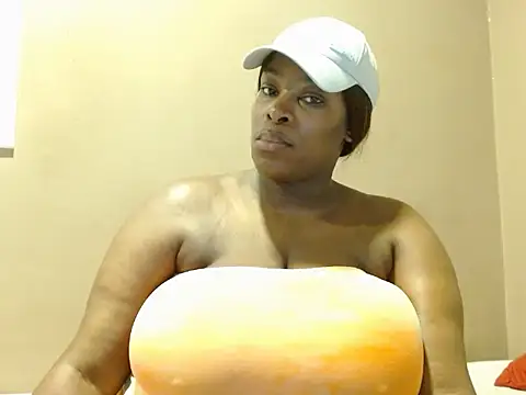 champaigncork 😠 naked cam chat