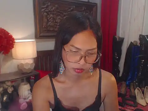 Nathalieheartt webcam