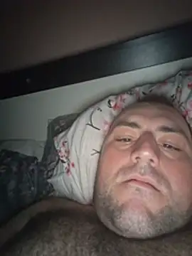 StrictBobby webcam
