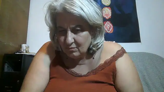 ExquisiteMature 🚟 live online chat