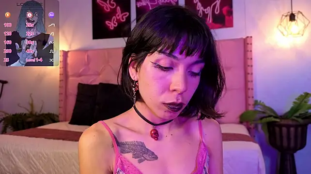 dark__nymph webcam