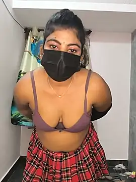 Live cam model Family02 broadcasting live