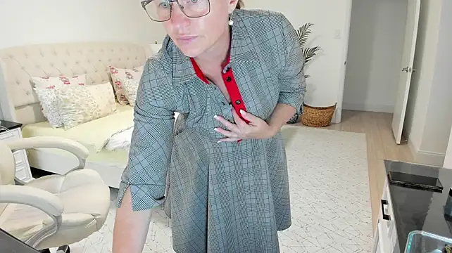 Vika73 🥜 sex chat