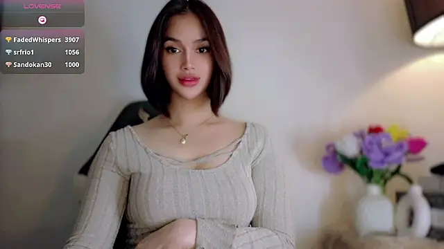 Anna_HollyDoll webcam