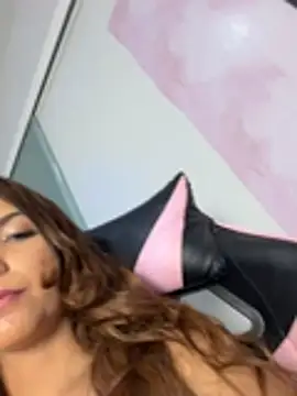 Mel_PinkBR webcam
