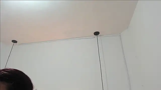 dakota_roussee webcam