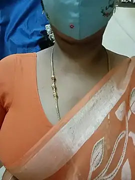 sushma26 Live Webcam on Stripchat