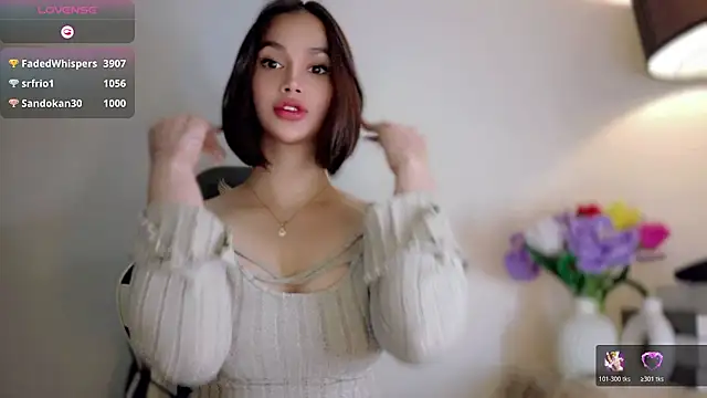 Anna_HollyDoll webcam