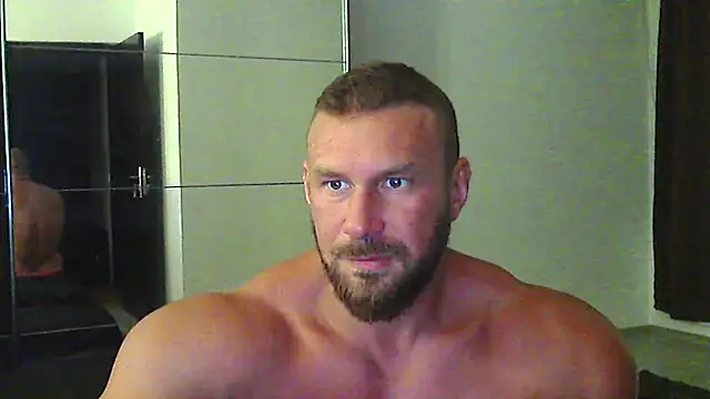 muscularkevin webcam