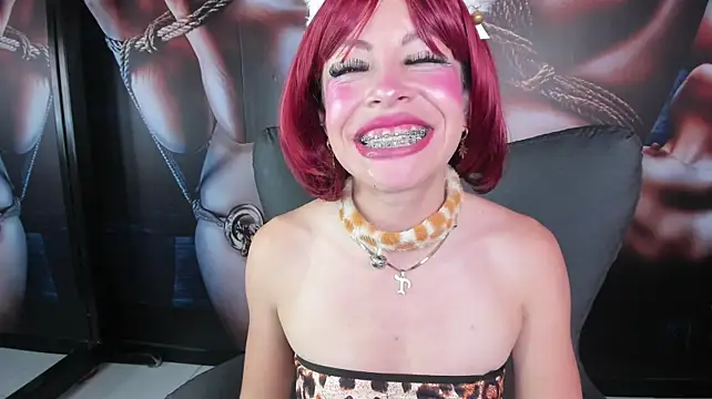 miss__wanda webcam