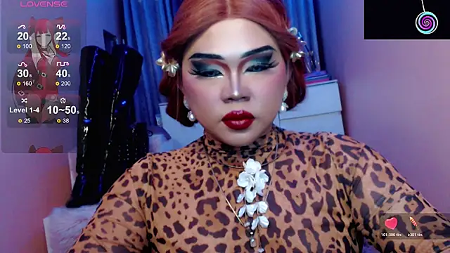 amiadoll live cam on StripChat