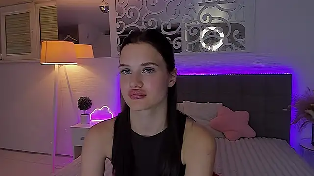 LuisaClover webcam