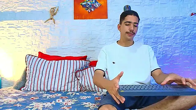 Eliassalvatore_ webcam