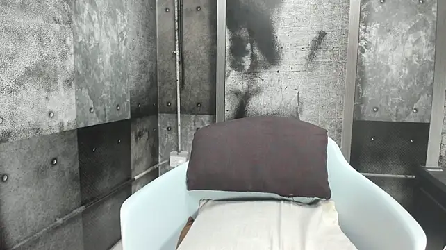 Gury_tattoo webcam