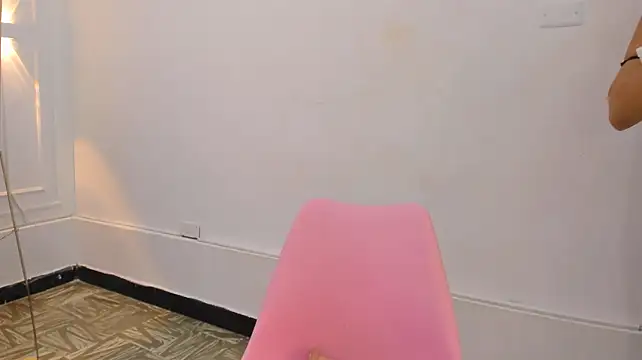 charlotte_dante212 webcam