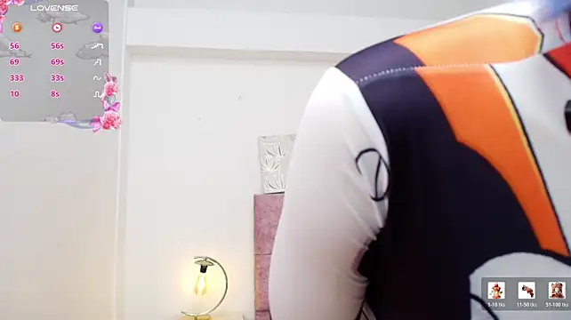 Cassie_Cage webcam