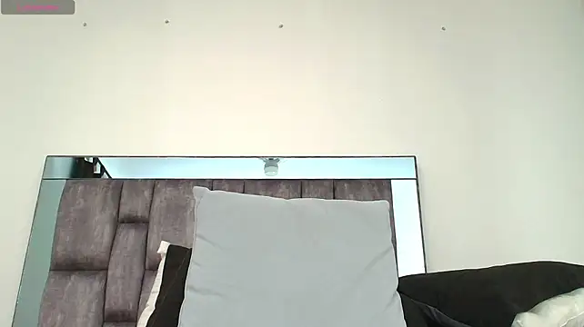 alyssia_ocean webcam