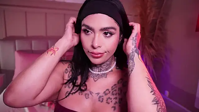 curvyliciousss webcam