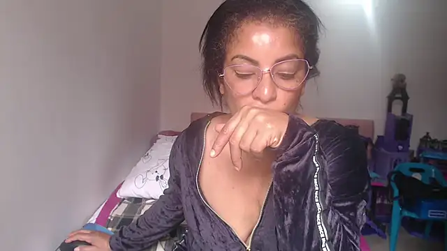 kateleyagrey 🛤 free live webcam