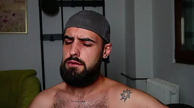 HairyRobxxx webcam