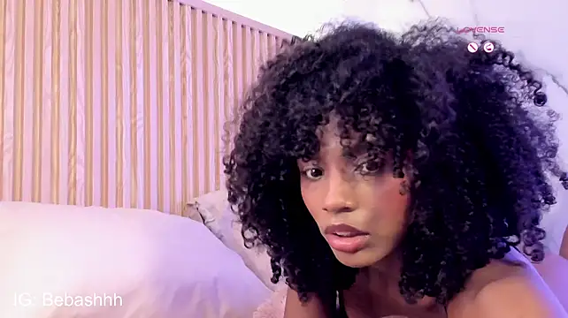 Fyre_divine webcam