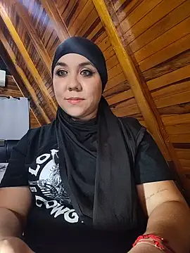 AmbarBurhan live cam on StripChat