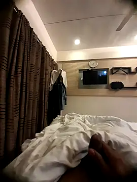 amitaround (Ask my age) - #bbc #big-cocks #bisexuals #cum-play #cumshot #daddies #dirty-talk #ejaculation #handjob #hd #hindi #indian #jerk-off-instruction #masturbation #medium #mobile #new #power-top #sexting #top