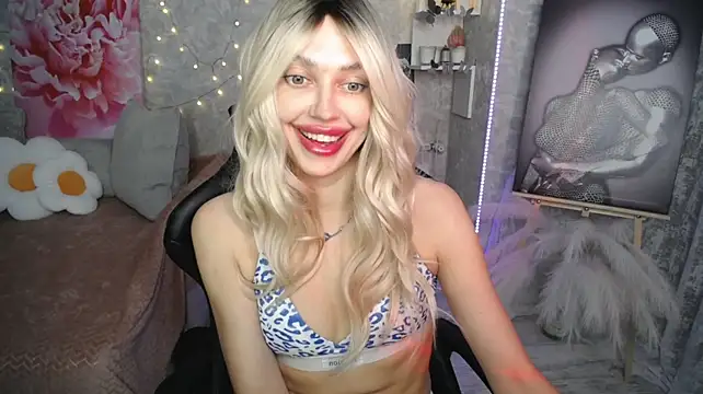 NickyAdamidi webcam