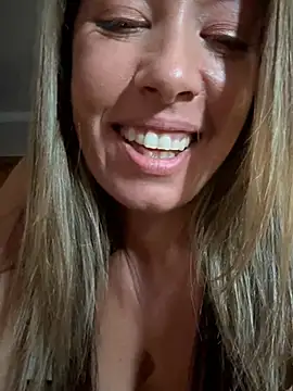 MiraKisss