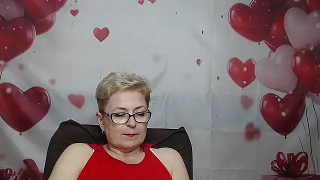 EmiliaGree 📥 free naked webcam