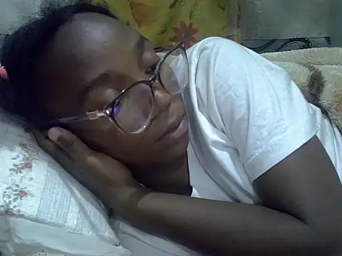 ElianeHot webcam