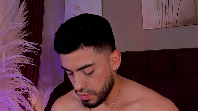 Alexander_Diazz webcam