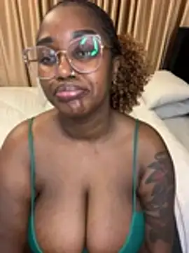 Honeylust26 webcam