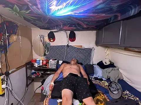 OmarSalasxh33 webcam