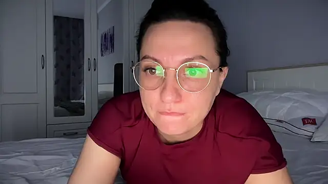 KamilaXHot