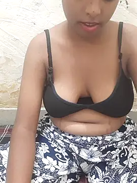 Your_Alinaa live cam on StripChat