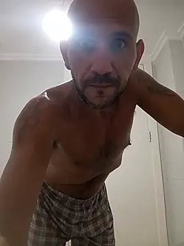 Ozzypolo webcam