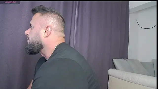 rickymiami1 (M young) - naked flex hard,jerk cum shot