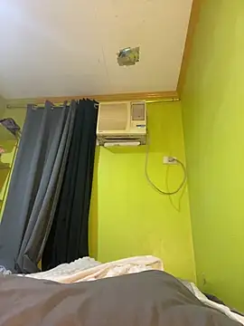 AthenaX tiny body cam girl