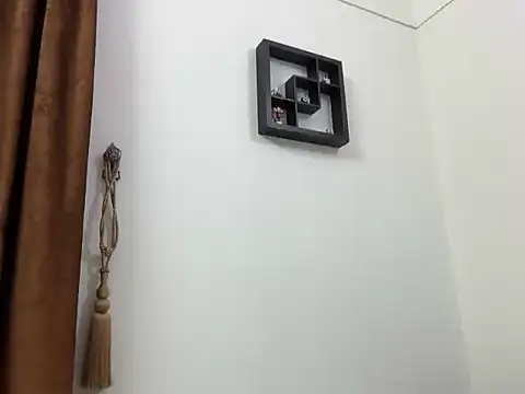 chatmate00782 (Ask my age) - #anal #asian #brunettes #cam2cam #cheap-privates #daddies #ejaculation #indian #muscular #small-audience #straight