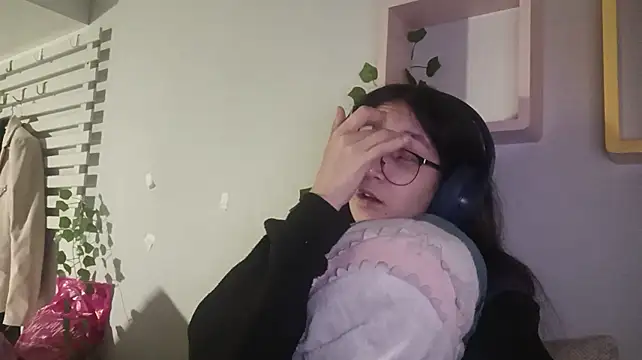 KelliBeatrice anal cam girl