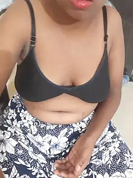 Your_Alinaa webcam