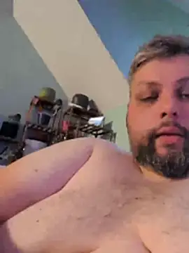 jrob9000 (Ask my age) - ❤️❤️ pants off
