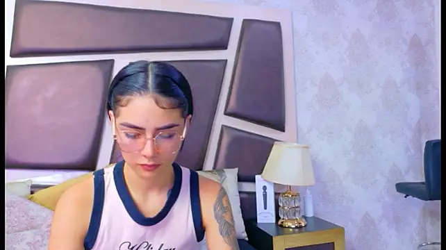 NicoleEsposito webcam